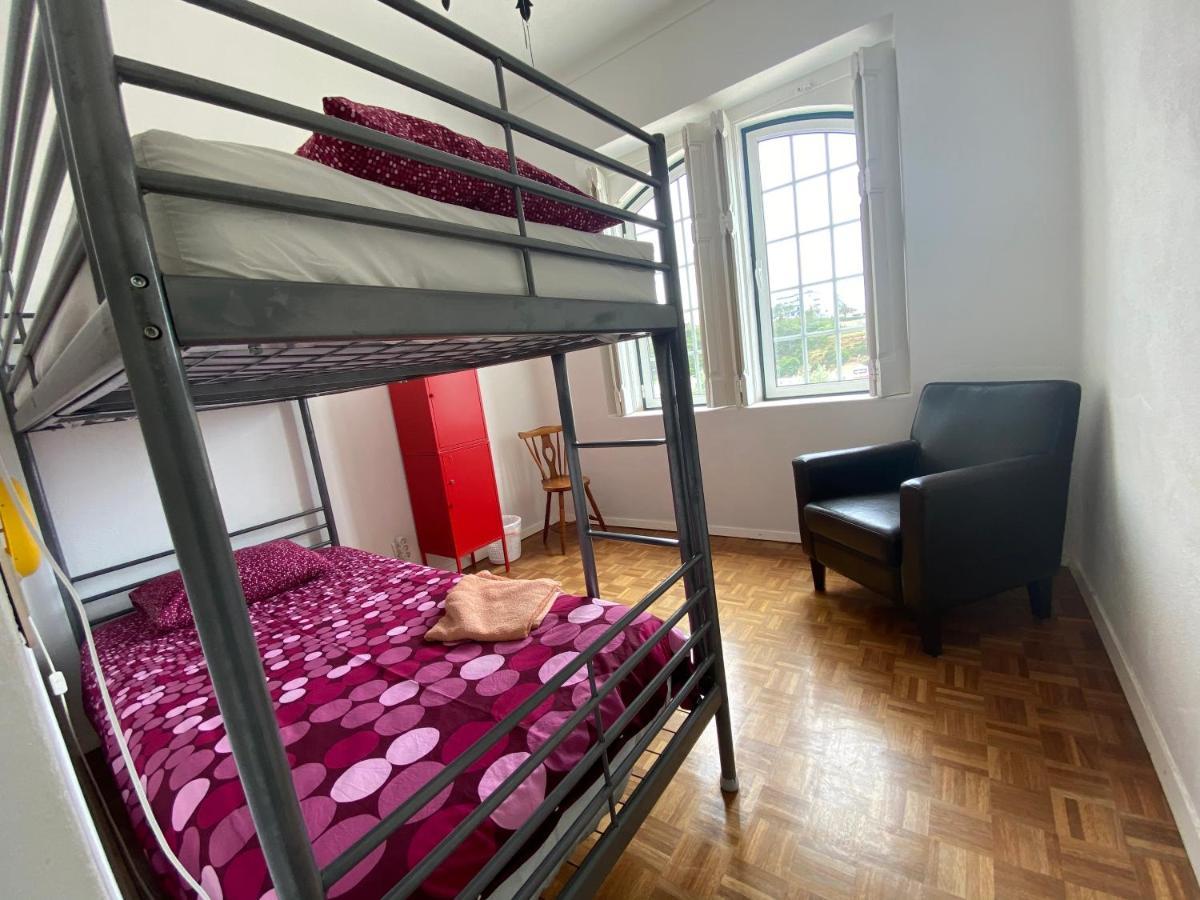 Casa Branca Hostel Ерисейра Екстериор снимка